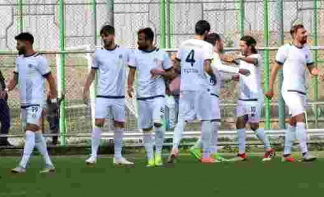Menemenspor-Tokatspor maç sonucu: 1-1
