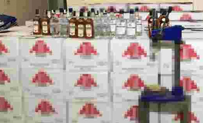 Pendik'te sahte içki imalathanesine baskın: 4 gözaltı