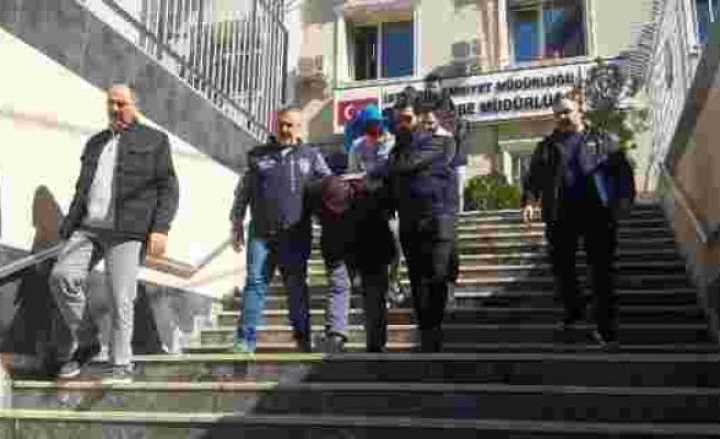 Beyoğlu'nda kuyumcu kuryesinin gasp oyununu polis bozdu