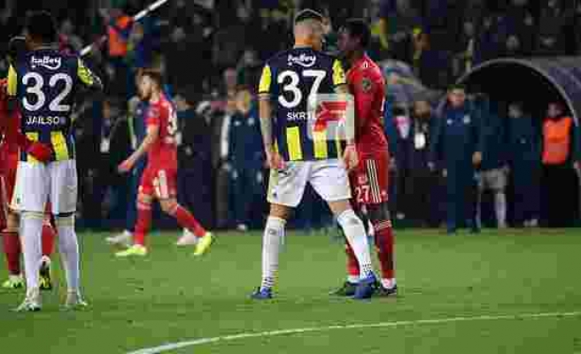 Fenerbahçe - Sivasspor maçında gerilim! Bir anda ortalık karıştı!