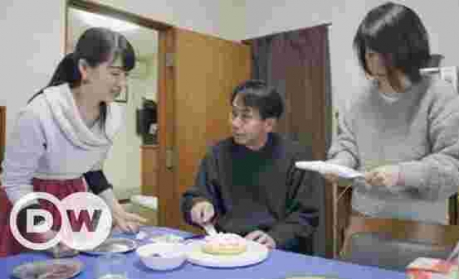 Japonlar, Yalnızlıklarını Kiralık Ailelerle Gideriyorlar!