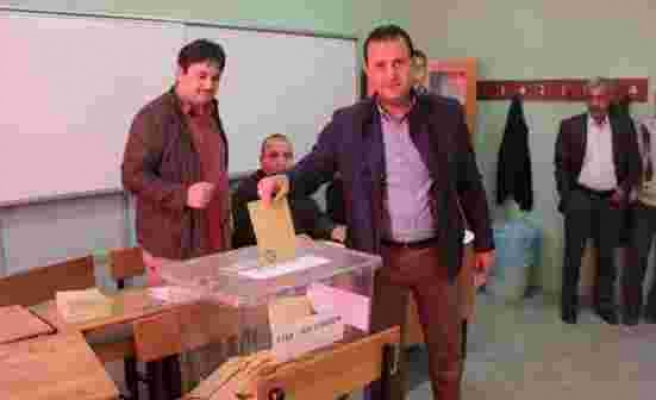 AKP'li Başkan 'Bir Oy Fark Atsınlar İzmir'i Terk Etmeyen Namerttir' Demişti: 7 Bin Oy Fark Yedi