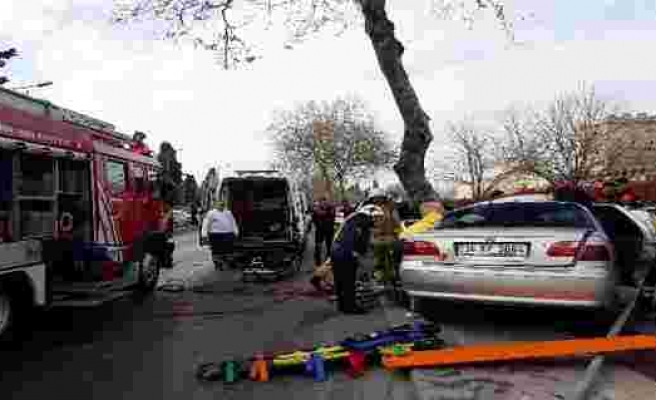 Fatih'te sıkışmalı kaza: 2'si ağır 5 yaralı