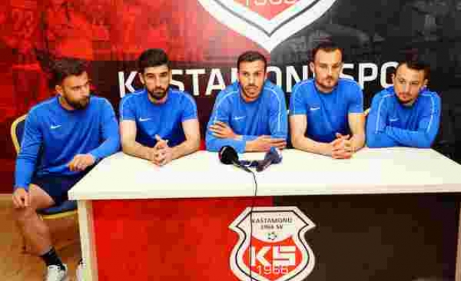 Kastamonusporlu futbolculardan yönetime ödeme uyarısı
