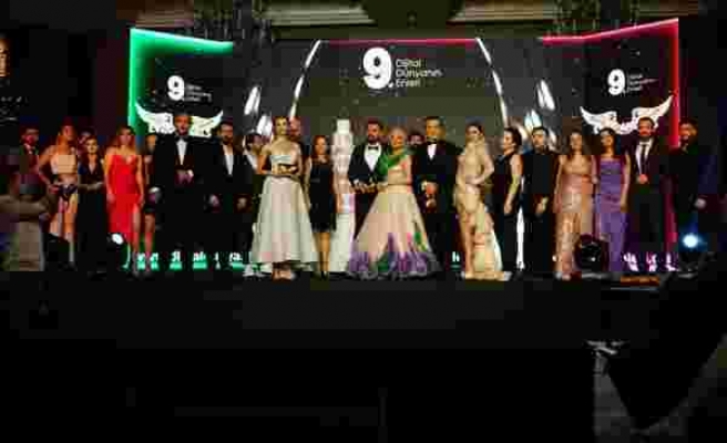 Evos Angels 11. Yıl Kutlamasında Tüm Ekibiyle Sahnede
