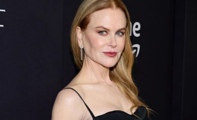 56 yaşındaki oyuncu Nicole Kidman'ı kendine hayran bıraktı! Vogue çekimi gündem oldu