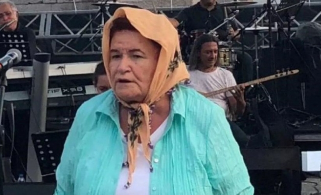 Selda Bağcan'ın konser provası kıyafeti gündem oldu