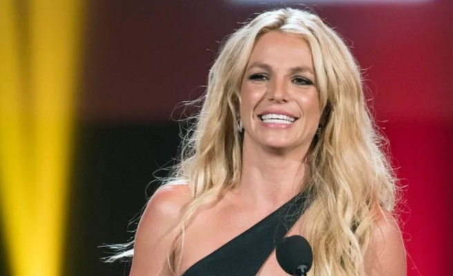 Şarkıcı Britney Spears'tan Ben Affleck iddiası! 