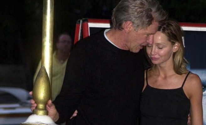 Harrison Ford ve Calista Flockhart: İlk Görüşte Ters Düşüncelerden Mutlu Birlikteliğe