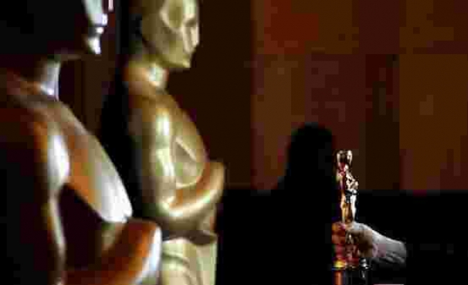 39 Sene Aradan Sonra Her Yerde Ertelendi: Oscar Töreni Ne Süre Yapılacak?