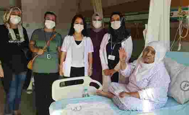 40 gün entübe kalan 75 yaşındaki kadın korona virüsü yendi