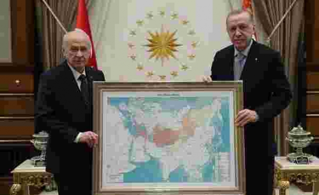 50+1 Tartışmaları Sürerken... Cumhurbaşkanı Erdoğan, MHP Lideri Bahçeli ile Görüştü