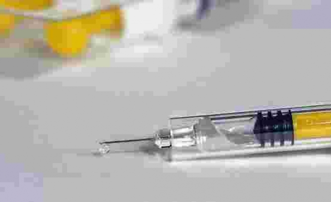 7 Soruda Koronavirüs Aşıları: Ne Kadar Süre Koruyor? Booster Aşı Ne Demek?