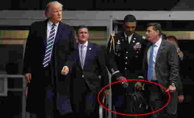 ABD'de gündem, Trump'ın 'Nükleer futbol topu' isimli çantayı Biden'a nasıl teslim edeceği