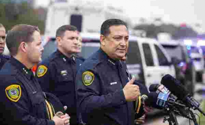 ABD'de Polis Şefi Avecedo, Trump'ı Maksat Aldı: 'Yapıcı Bir Şeyiniz Yahut Ağzını Kapalı Tutun'