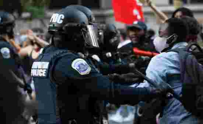 ABD Temsilciler Meclisi polisin aşırı güç kullanmasını yasaklayan tasarıyı onayladı