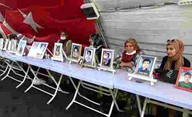 Acılı aileler 760 gündür HDP ve PKK’dan evlatlarını istiyorlar