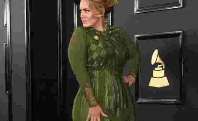 Adele, ayrıldığı eşi Simon Konecki’ye 140 milyon pound ödeyecek