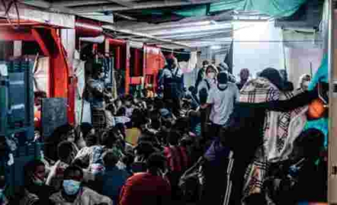 Akdeniz'de 572 göçmeni kurtaran gemi bir haftadır çaresizce liman bekliyor: Gıda stokları bitmek üzere