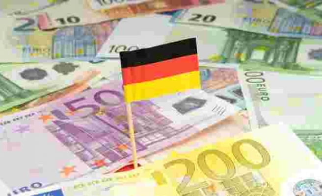 Almanya'da doğalgaz indirimi 10 milyar euroya mâl olacak