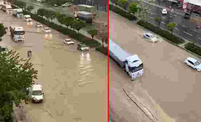 Ankara'da sağanak yağış sonrası yolları su bastı, vatandaşlar zor anlar yaşadı - Haberler