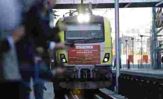Ankara'dan Uğurlandı: Çin'den Yola Çıkan Yük Treni 18 Günde Prag'a Ulaşacak