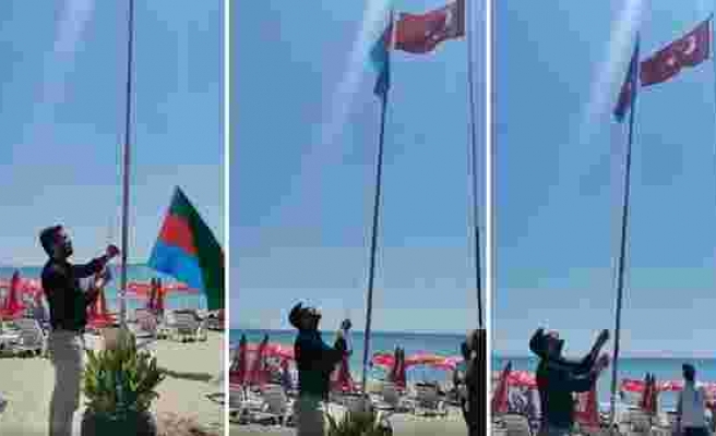 Antalya'daki Afganistan Bayrağı Tartışma Konusu Olmuştu: Onun Yerine Azerbaycan ve Türkiye Bayrağı Asıldı