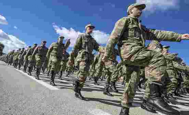 Askerlik Süresini 6 Aya İndiren Yasa Maddesi TBMM'de Kabul Edildi