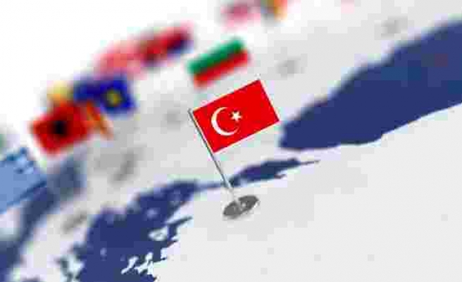 Avrupa enerji kriziyle uğraşırken Türkiye, Balkanlar'la bağlarını derinleştiriyor