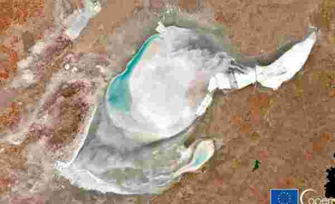 Avrupa Uzay Ajansı, Tuz Gölü'ndeki Kurumayı Uzaydan Görüntüledi: Geriye Sadece Tuz Kütlesi Kaldı
