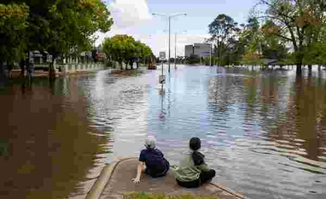 Avustralya'da 34 bin ev su altında kaldı