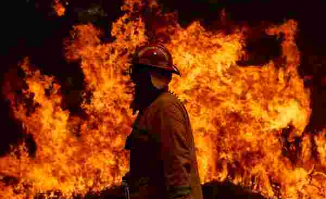 Avustralya'da Alarm: Orman Yangınları Nedeniyle 1 Yıllık Karbondioksitin Yarısı Sadece Birkaç Ayda Salındı
