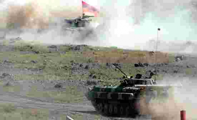 Azerbaycan ile Ermenistan arasında şiddetli çatışmalar yaşanıyor