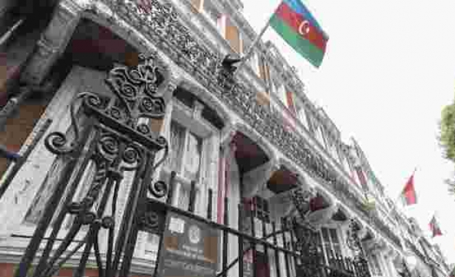 Azerbaycan'ın Londra Büyükelçiliği saldırıya uğradı