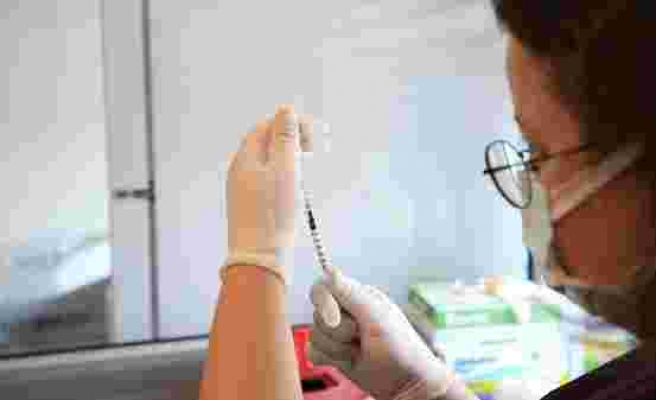Bakan Koca Açıkladı: BioNTech Aşısında Üçüncü Doz Uygulanacak