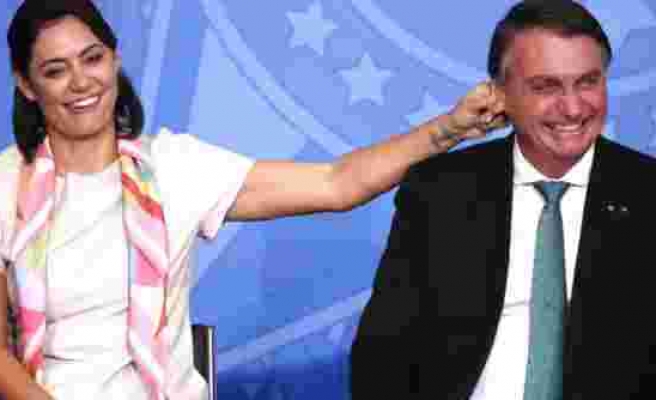 Brezilya Devlet Başkanı Bolsonaro'nun Eşi Canlı Yayında Kulağını Çekti