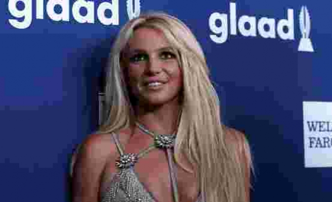 Britney Spears: Babam beni kontrol ettiği sürece sahnede olmayacağım
