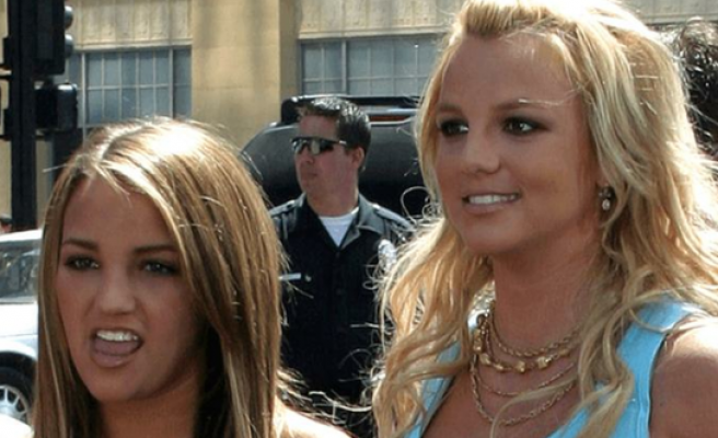 Britney Spears'tan kız kardeşine gönderme