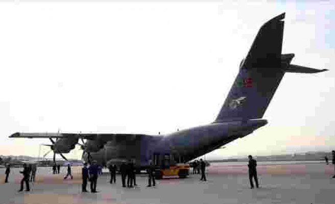 Çeşitli Sağlık Malzemeleri Gönderildi: Ankara'dan Havalanan Uçak İspanya'ya İniş Yaptı