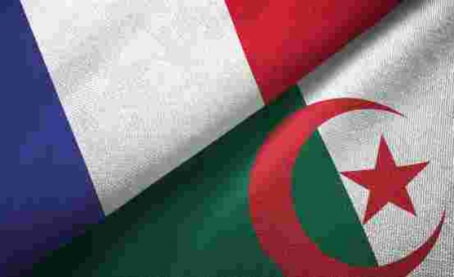 Cezayir, Fransızcayı siliyor