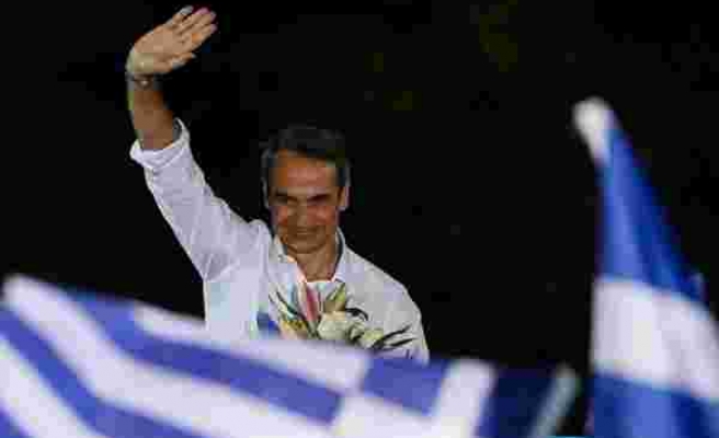 Çipras Dönemi Sona Erdi: Yunanistan'da Seçimin Galibi Miçotakis Oldu
