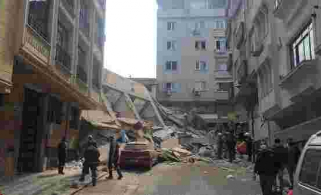 Çökme Anı Görüntüleri Kamerada! Zeytinburnu'nda Bina Çöktü