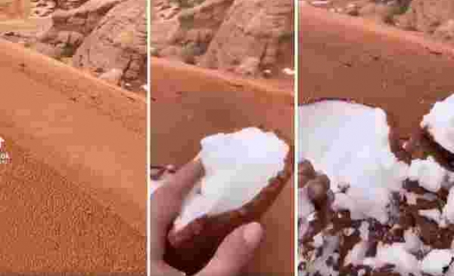 Çöle Yağan Karın Üstünü Çöl Kumlarının Kapladığı İddia Edilen Video