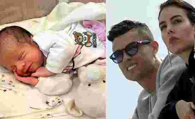 Cristiano Ronaldo ile Georgina Rodriguez bebeklerinin ismini açıkladı