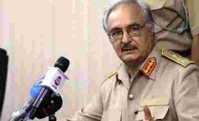 Darbeci Hafter'in sağ kolu Tümgeneral Madi, görevinden istifa etti