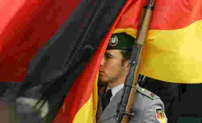 Darbenin Ayak Sesleri mi? Almanya’da Eski Askerler ‘Ayaklanma Planlıyor’ İddiası