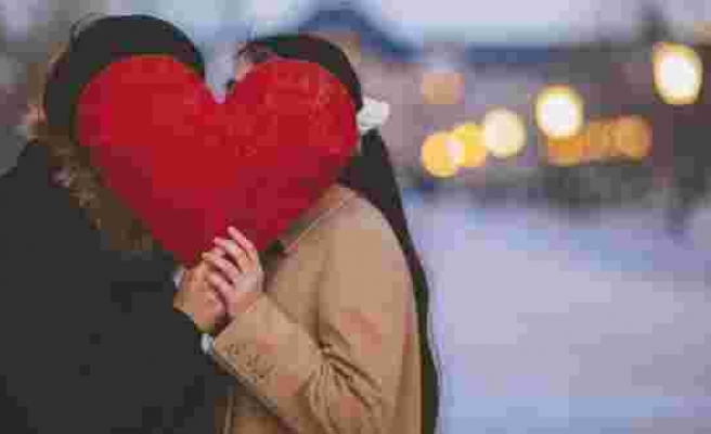 Dikkat Son 2 Gün! 'Sevgililer Gününü Unutmak Boşanma Gerekçesi Sayılabilir'