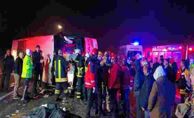 Diyarbakır'da facia gibi kaza! 5 ölü, 22 yaralı