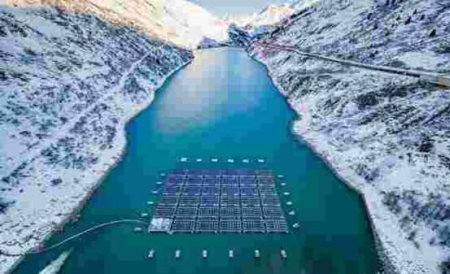 Dünyanın İlk Yüksek Rakımlı Yüzen Güneş Enerjisi, 220 Evin Enerji İhtiyacını Karşılıyor