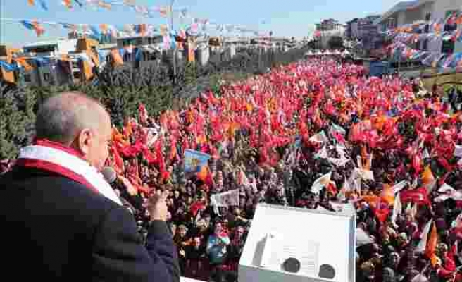 Eğitim-Sen Yetkilisi: 'Okullarda Çalışan Personeller Zorla Erdoğan'ın Mitingine Götürülecek'